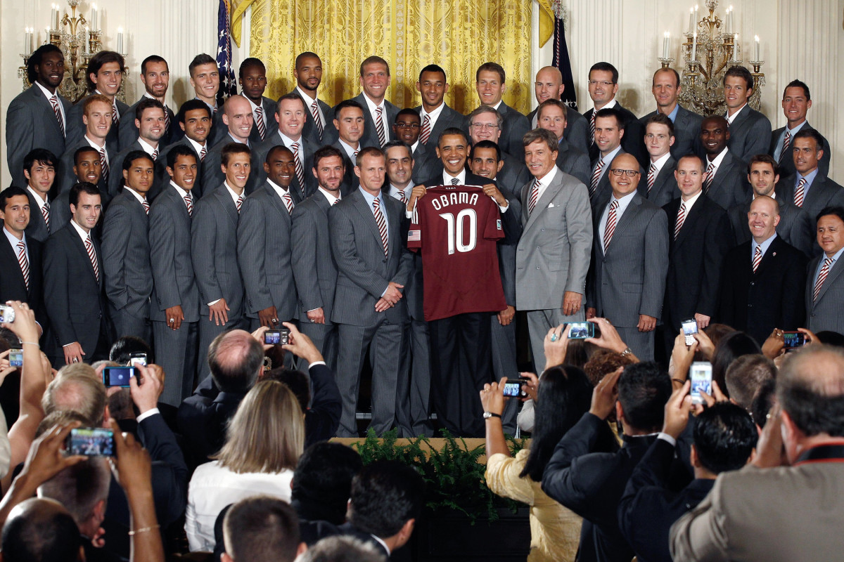 Obama-Rapids-White-Gallery.jpg